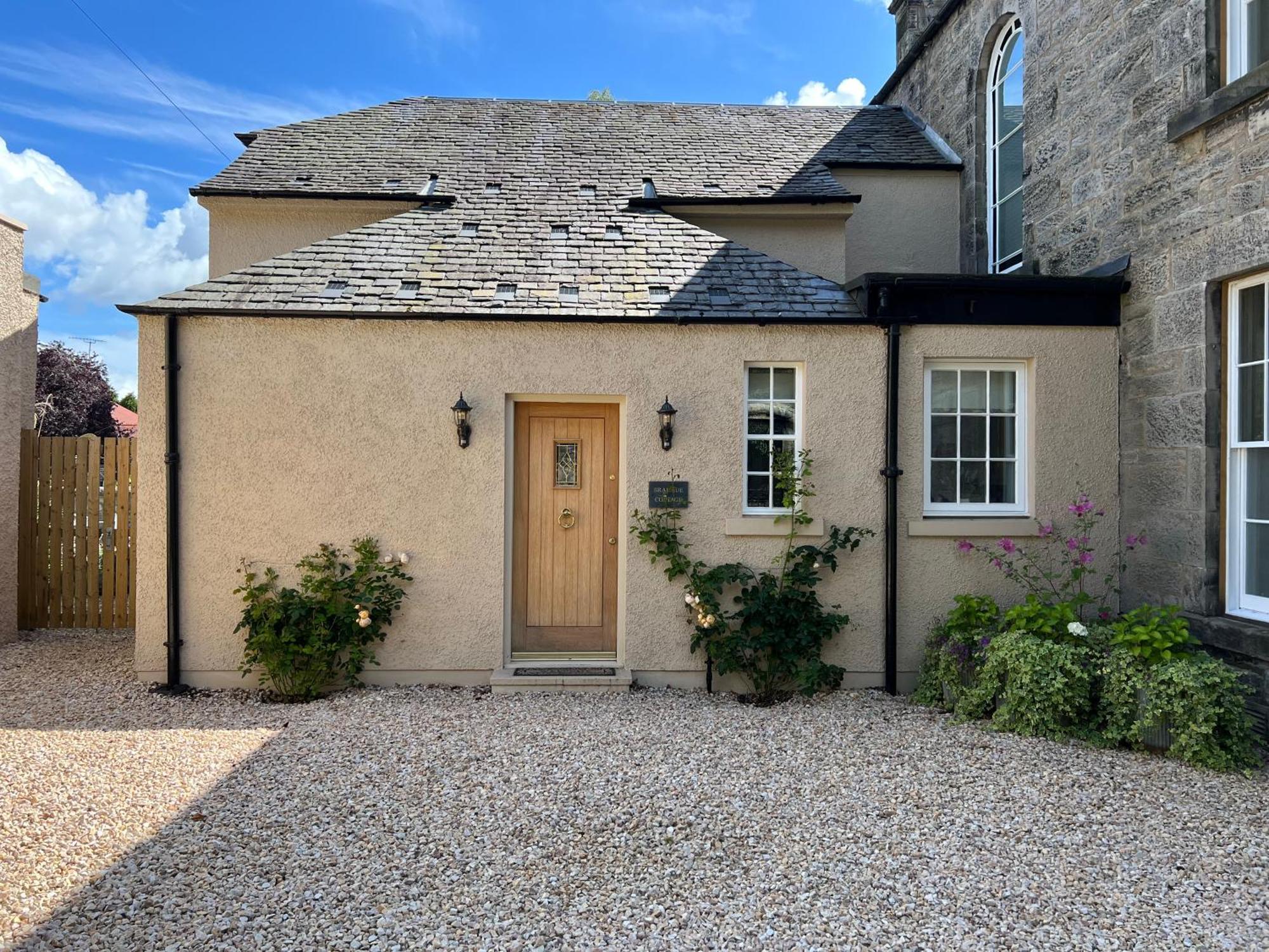 Quaint Self Contained Near Edinburgh. Holiday home *